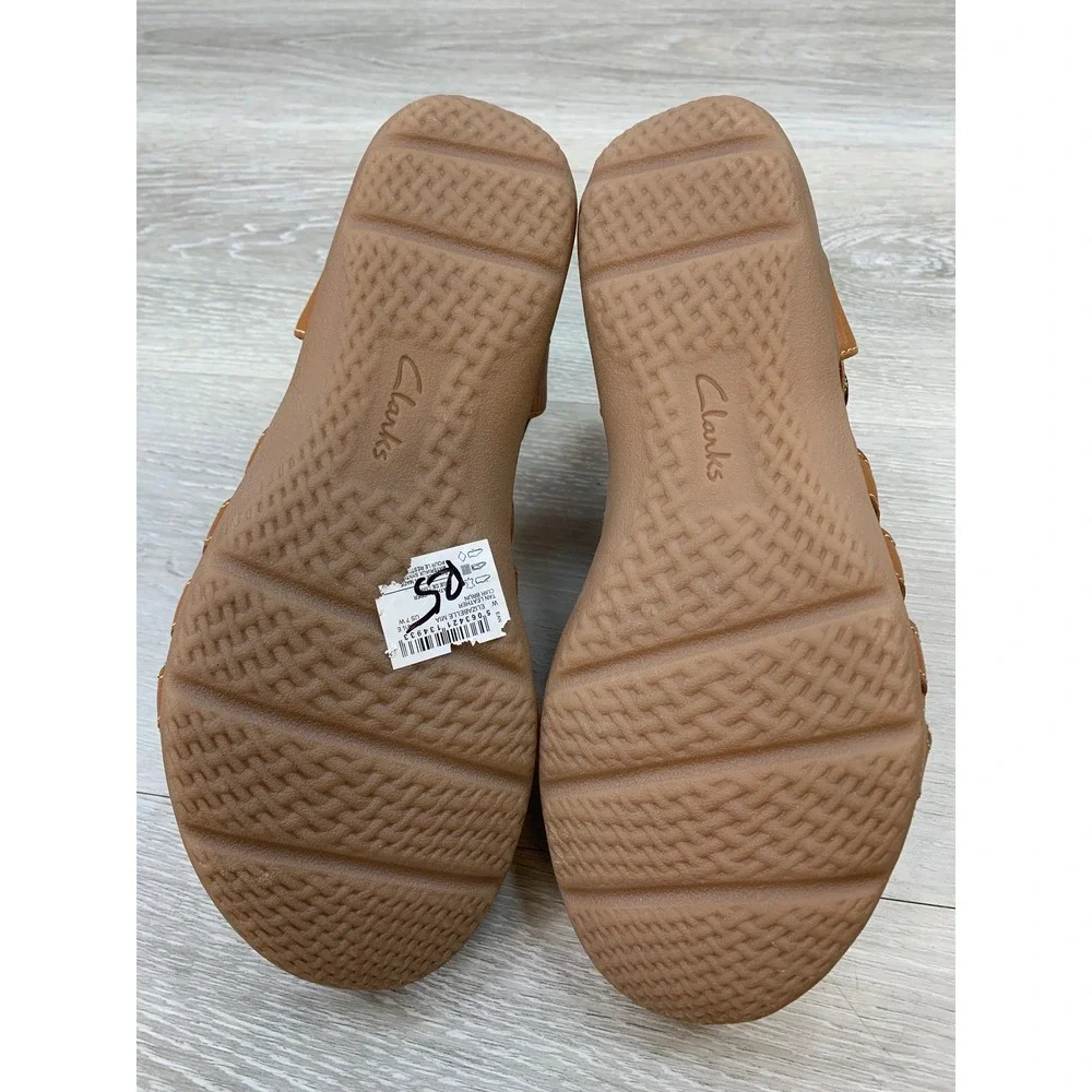 Clarks Collection ElizaBelle Mia Tan Leather Fisherman Sandals Women's 7 W Wide